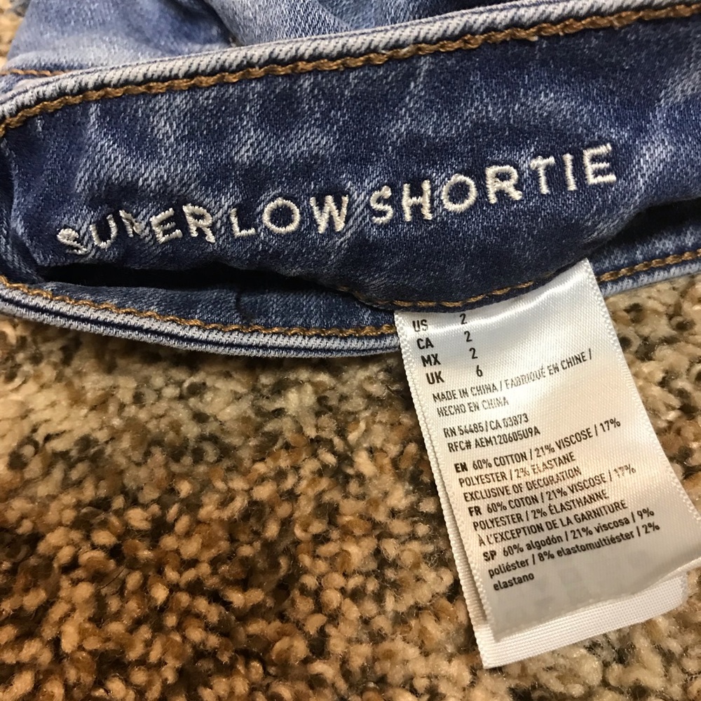 American Eagle Jean Shorts - Picture 4 of 4